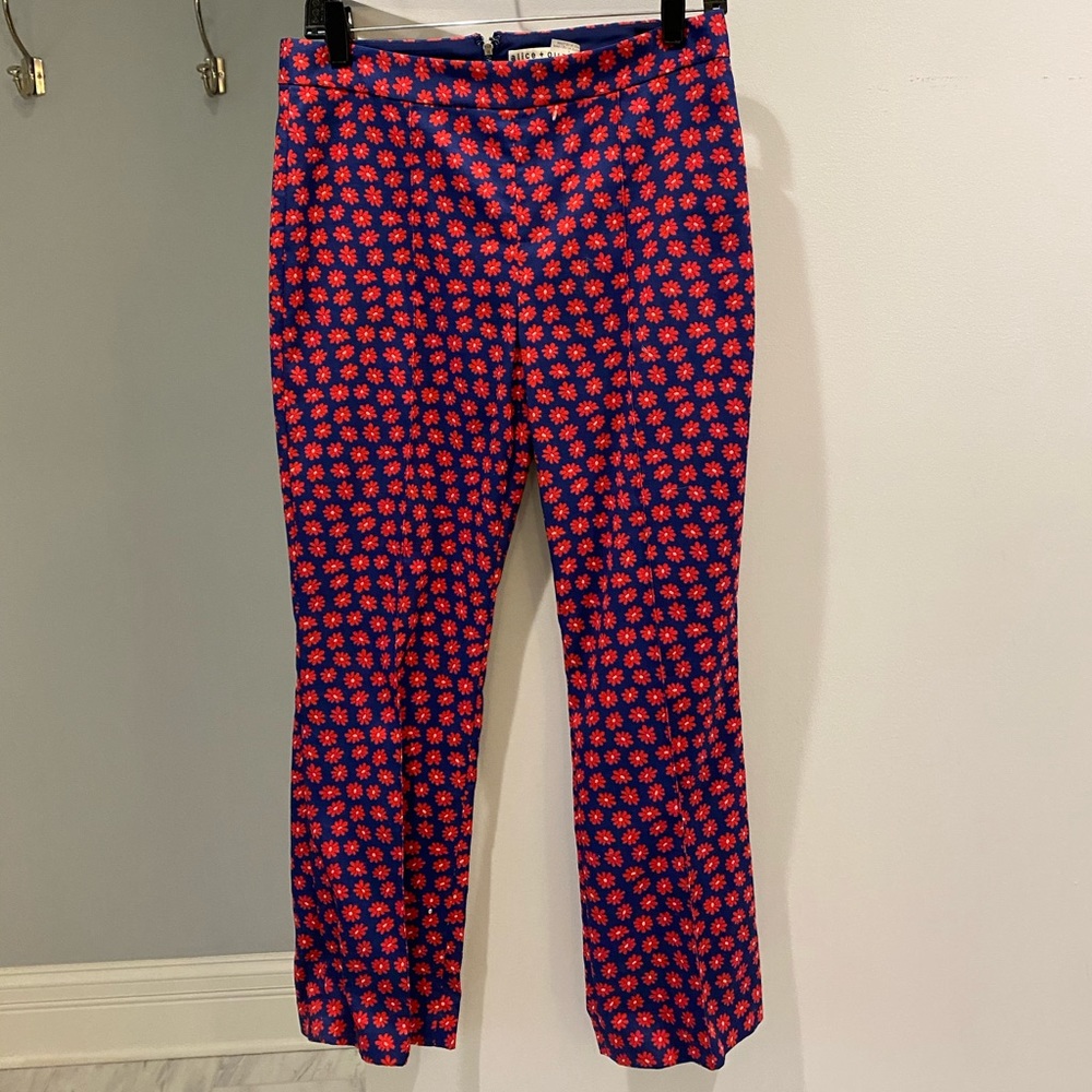 Alice + Olivia flower crop pants